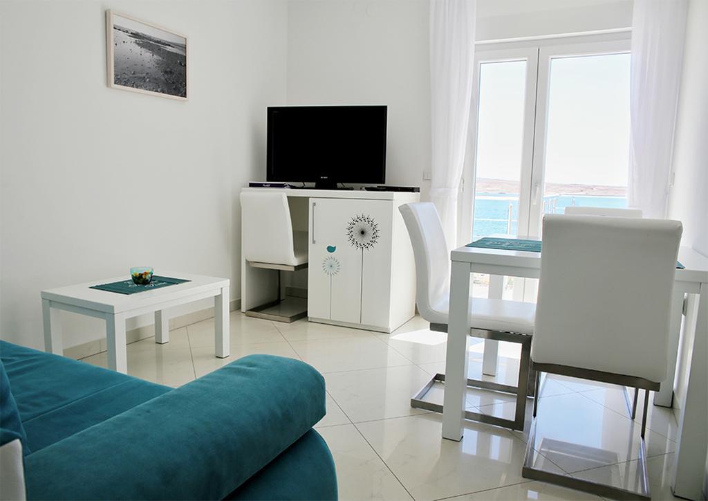 Apartments Barbati ノヴァリャ 部屋 写真